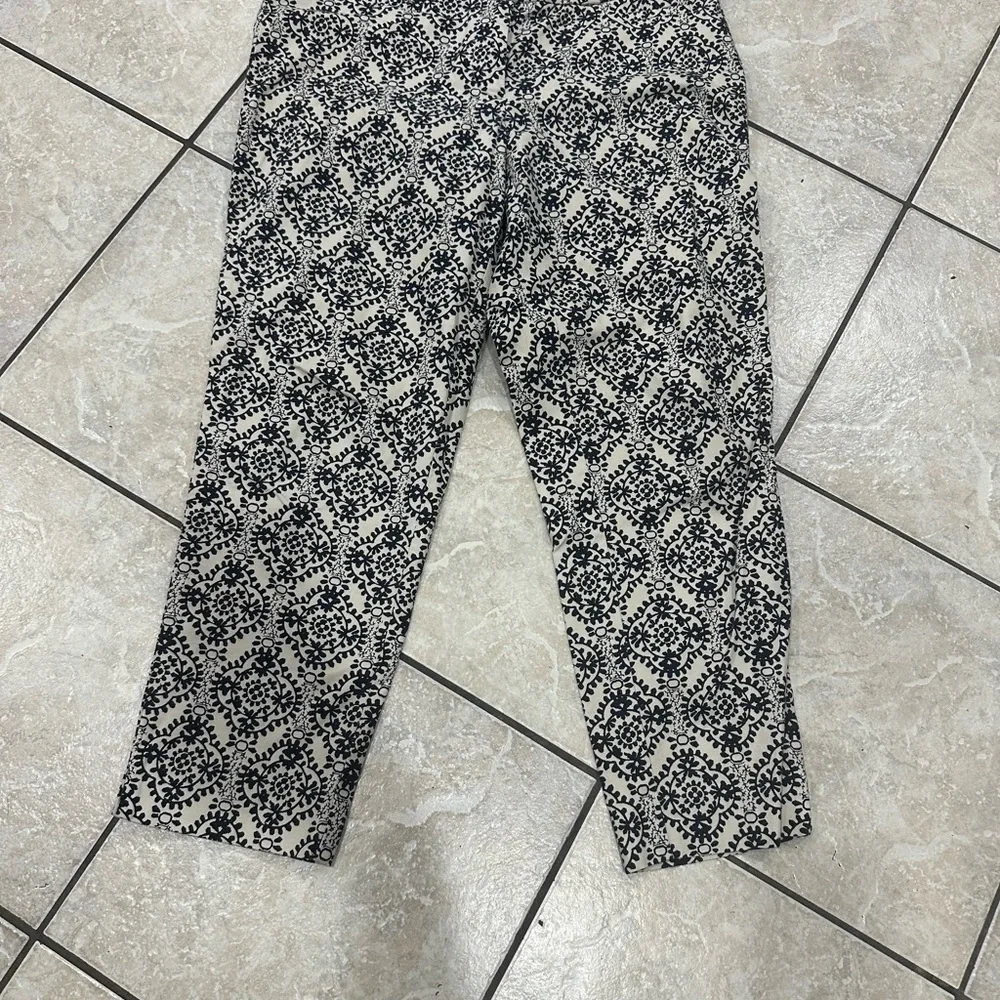 Navy and Cream Printed Cropped Pants